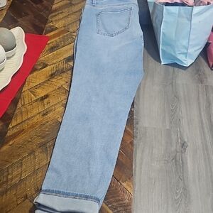 Time and Tru Light Blue Skinny Jeans